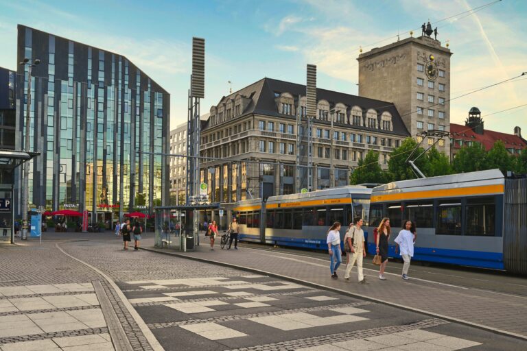30 neue Straßenbahnen für Leipzig: BÜNDNISGRÜNE sichern Förderung mit ab und fordern Verlässlichkeit beim Radverkehr